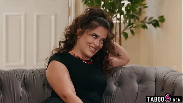 Thumbnail: Thick Latina MILF Bent Over for BBC Homeowner